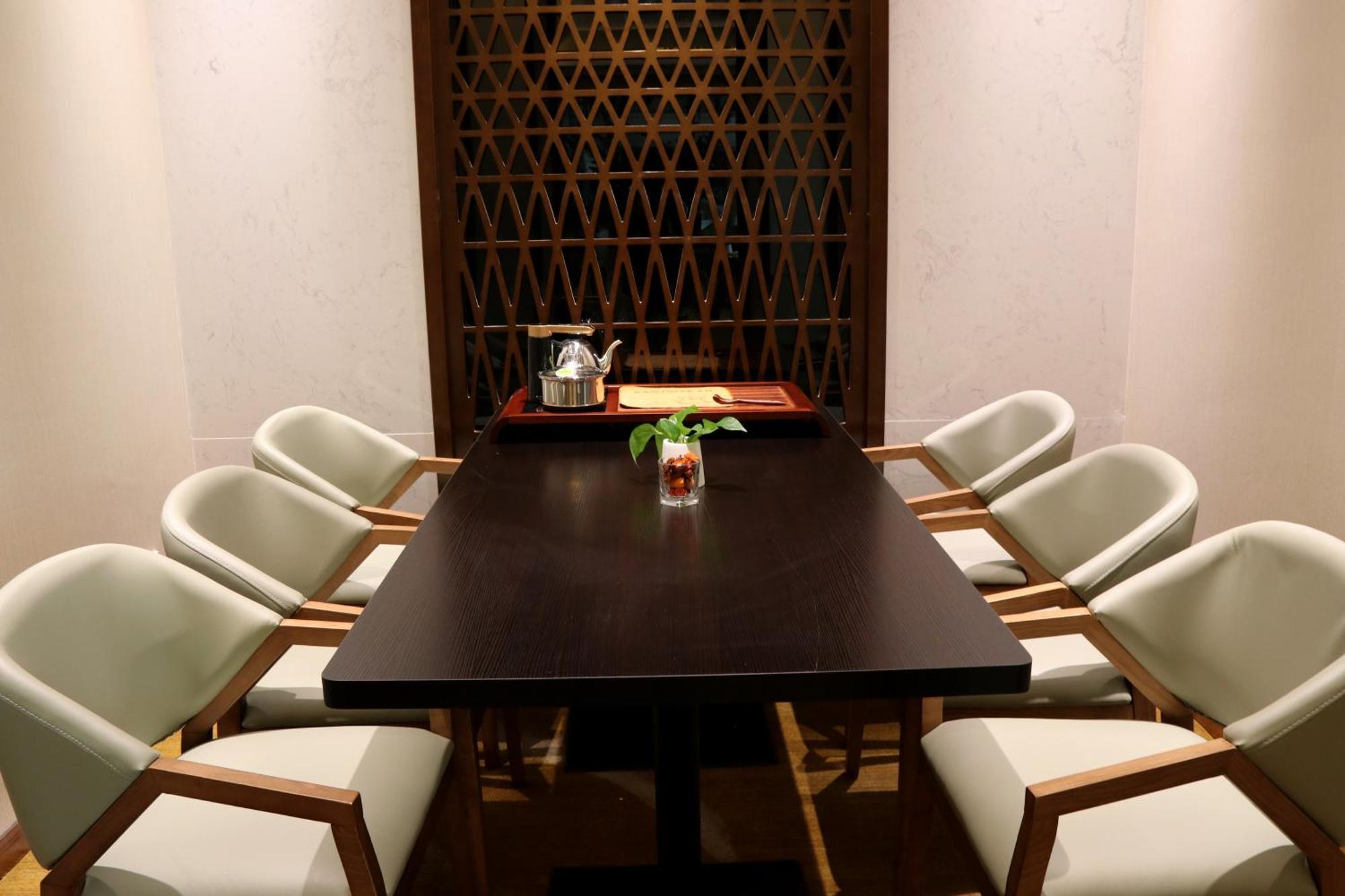 Header Baotou Hotel Eksteriør billede