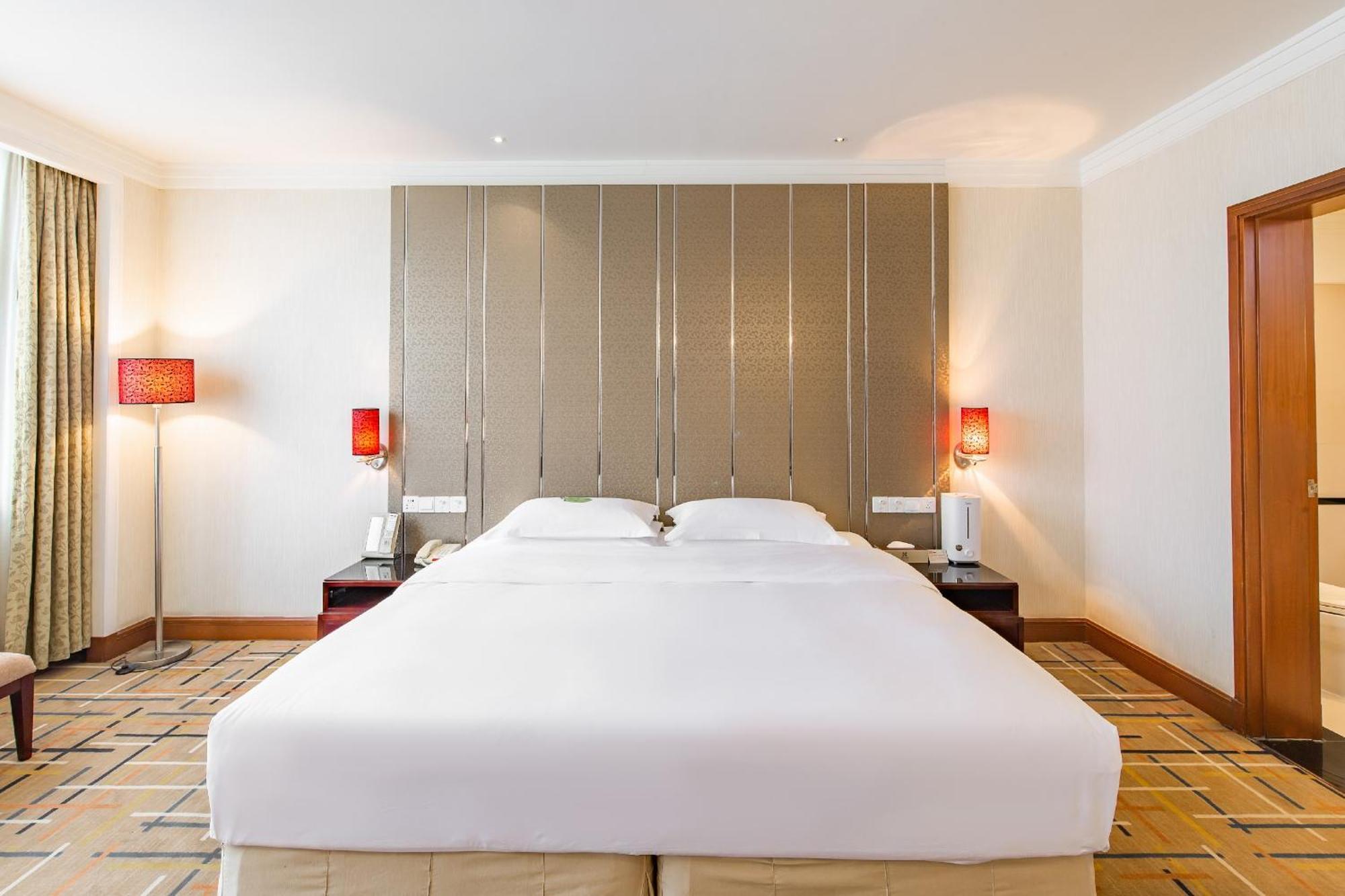 Header Baotou Hotel Eksteriør billede