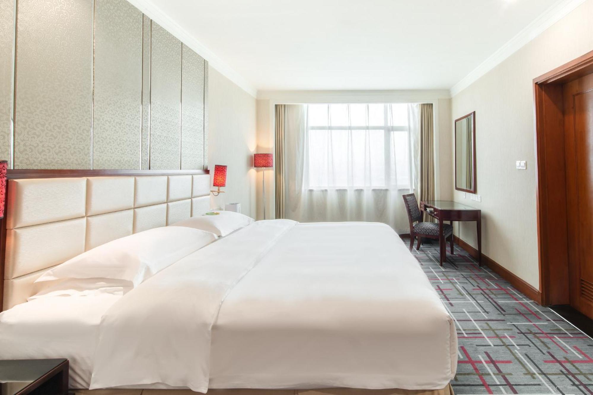 Header Baotou Hotel Eksteriør billede